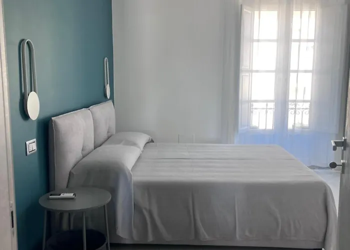 A Due Passi 프라이아 아 마레