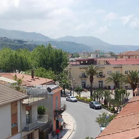 A Due Passi Apartment *