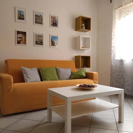 A Due Passi Apartment *
